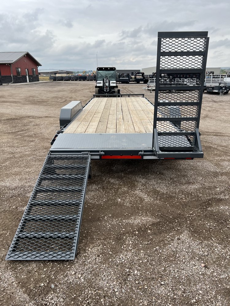 83"x22' Lamar Equipment