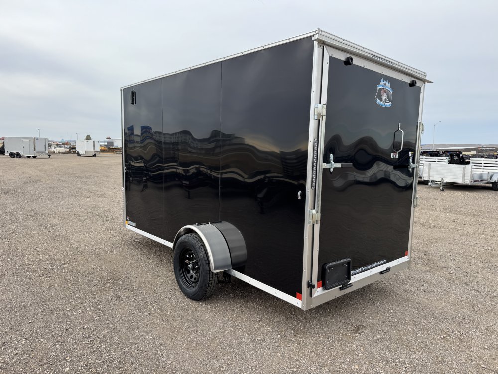 6'x12' R & M Mfg. Inc Enclosed Cargo