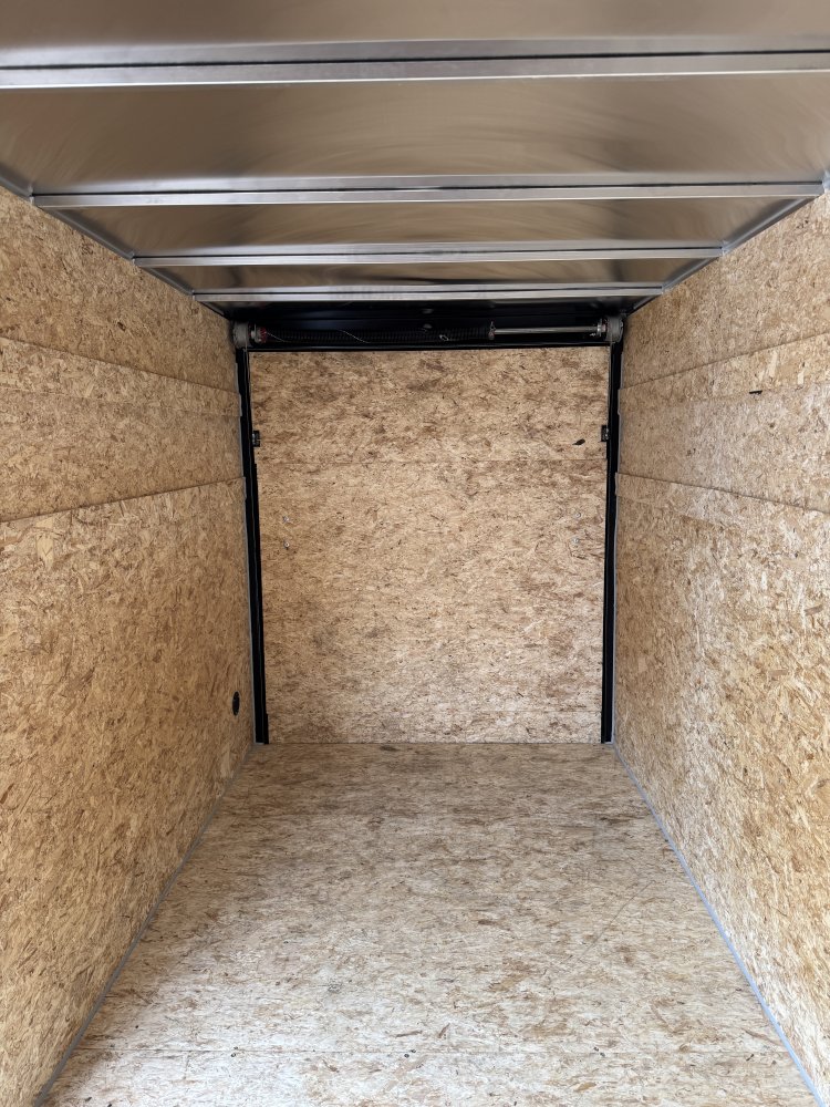 6'x12' R & M Mfg. Inc Enclosed Cargo