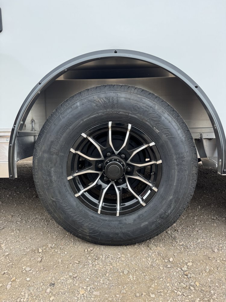 8.5'x24' NEO Enclosed Cargo