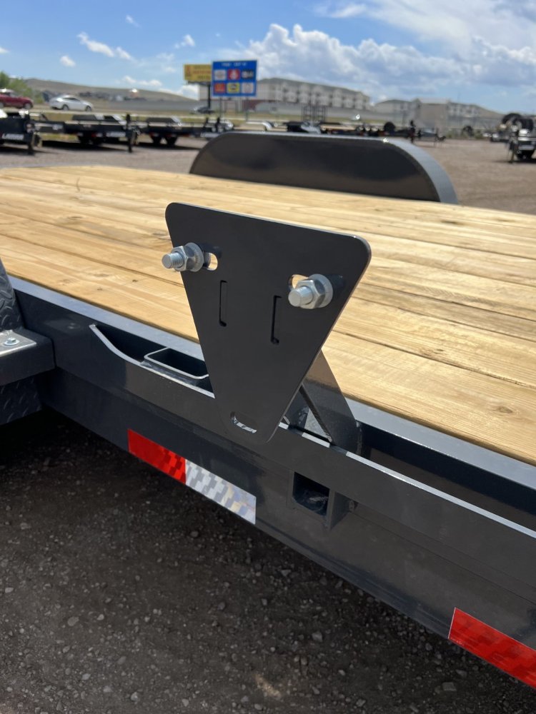 83"x20' Lamar Equipment