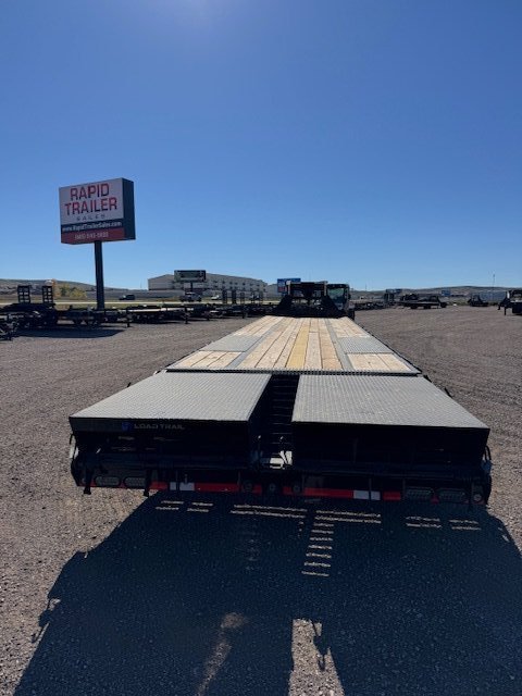 102"x40' Load Trail Equipment