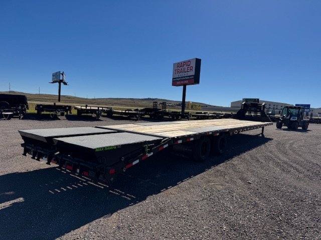 102"x40' Load Trail Equipment