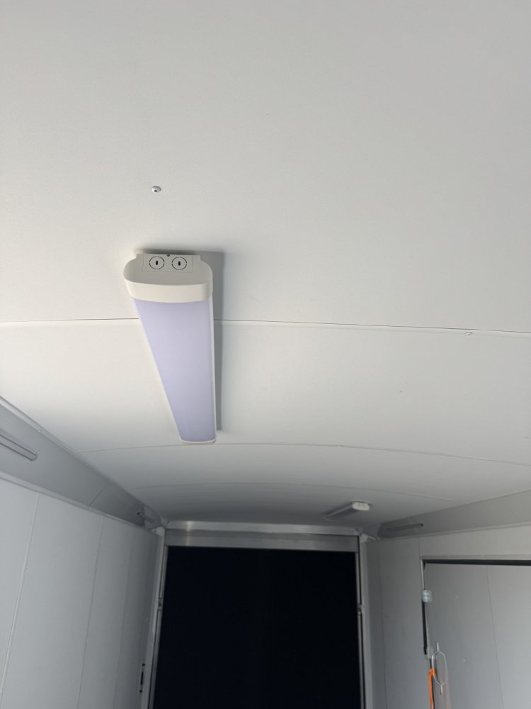 8.5'x22' NEO Enclosed Cargo