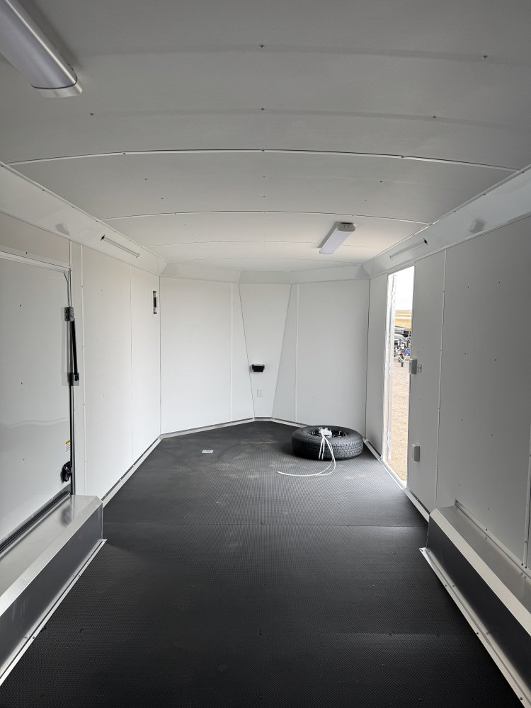 8.5'x22' NEO Enclosed Cargo