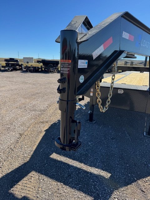 102"x32' Load Trail Equipment
