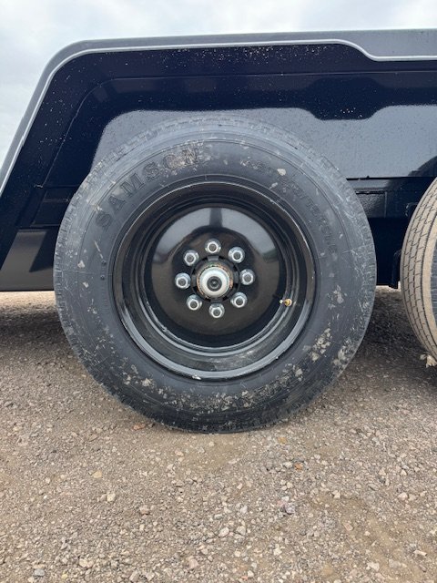 83"x22' Behnke Equipment