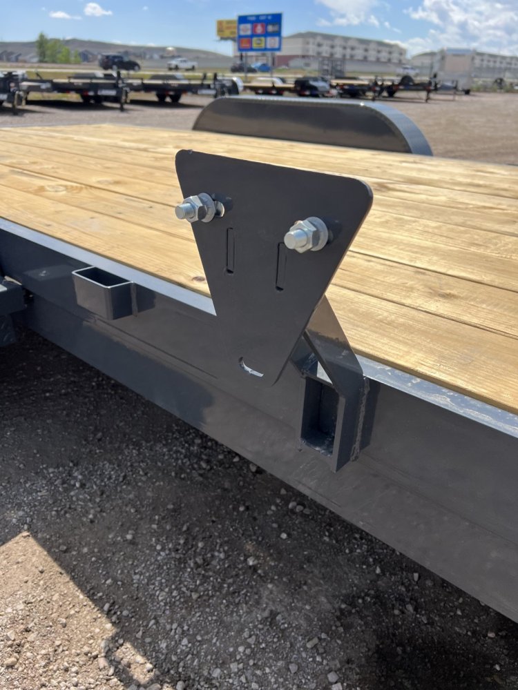 83"x20' Lamar Equipment
