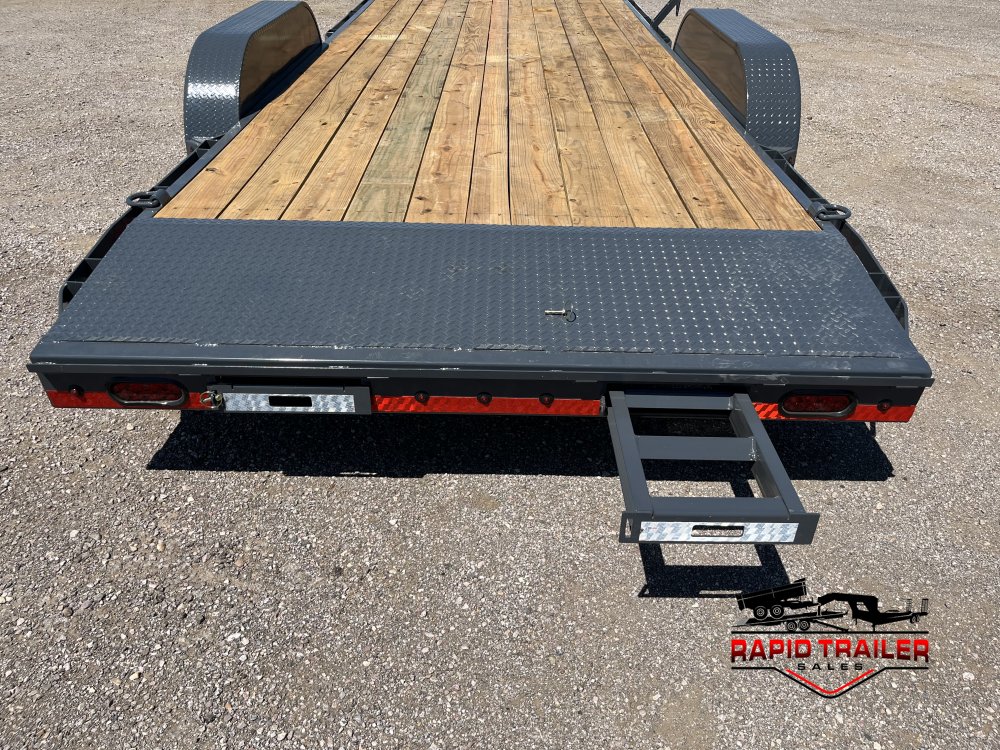 83"x22' Lamar Trailers Equipment