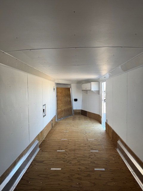 7.5'x29' NEO Trailers Enclosed Cargo