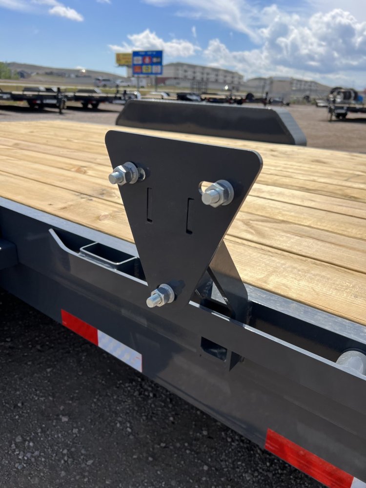 83"x20' Lamar Equipment