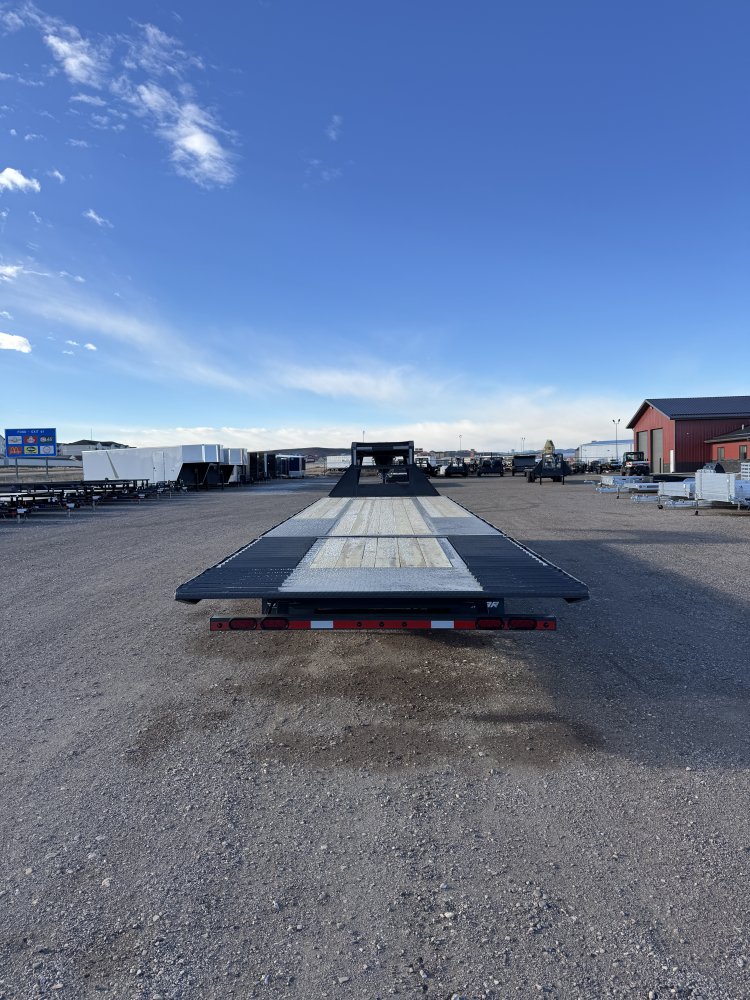 102"x32' Lamar Equipment