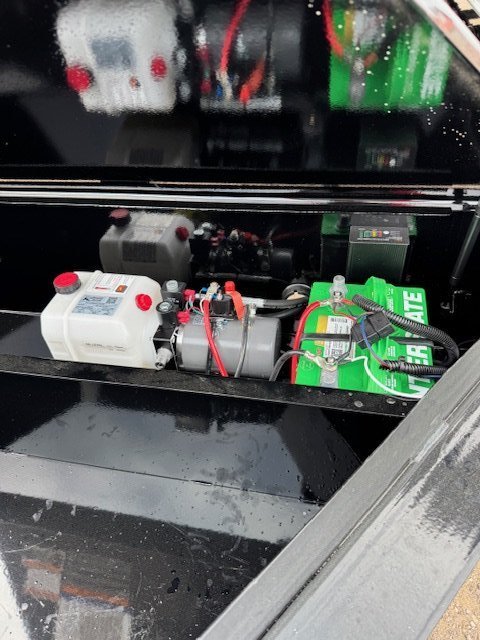 83"x16' Load Trail Dump