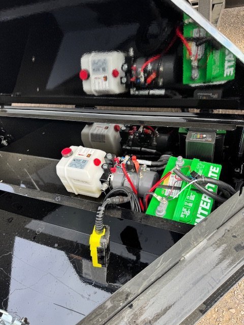 83"x16' Load Trail Dump