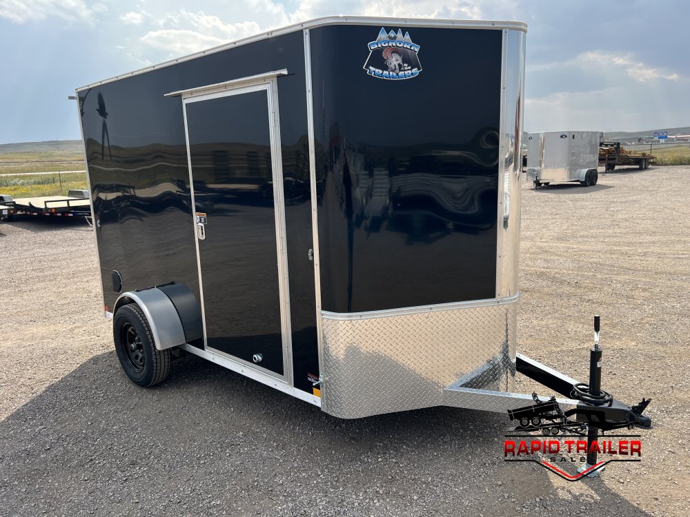 6'x10' R & M Mfg. Inc Enclosed Cargo