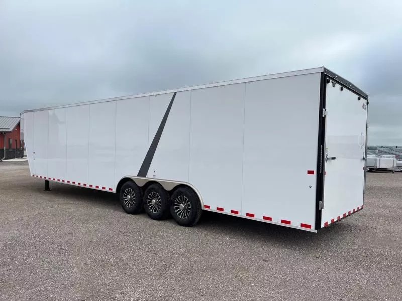 x AERO Enclosed Cargo