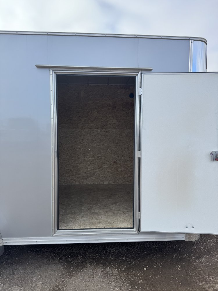 7'x16' R & M Mfg. Inc Enclosed Cargo