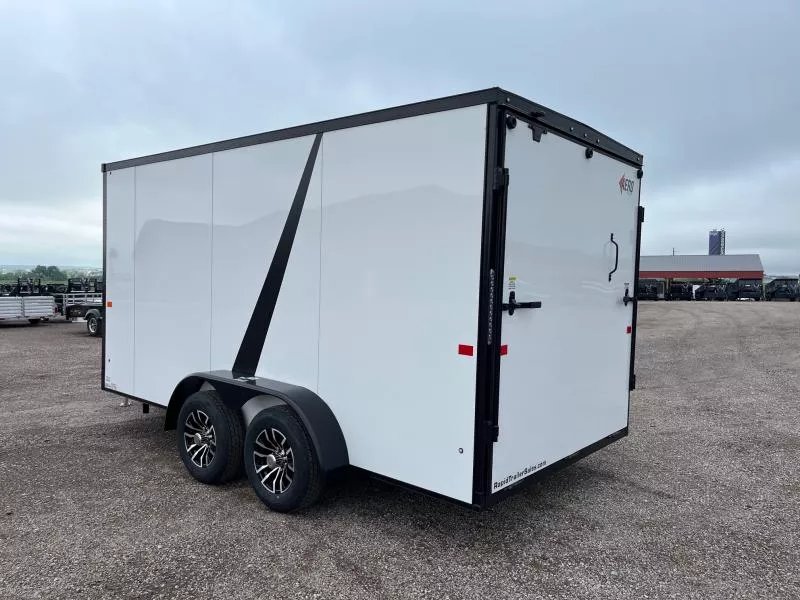 x AERO Enclosed Cargo