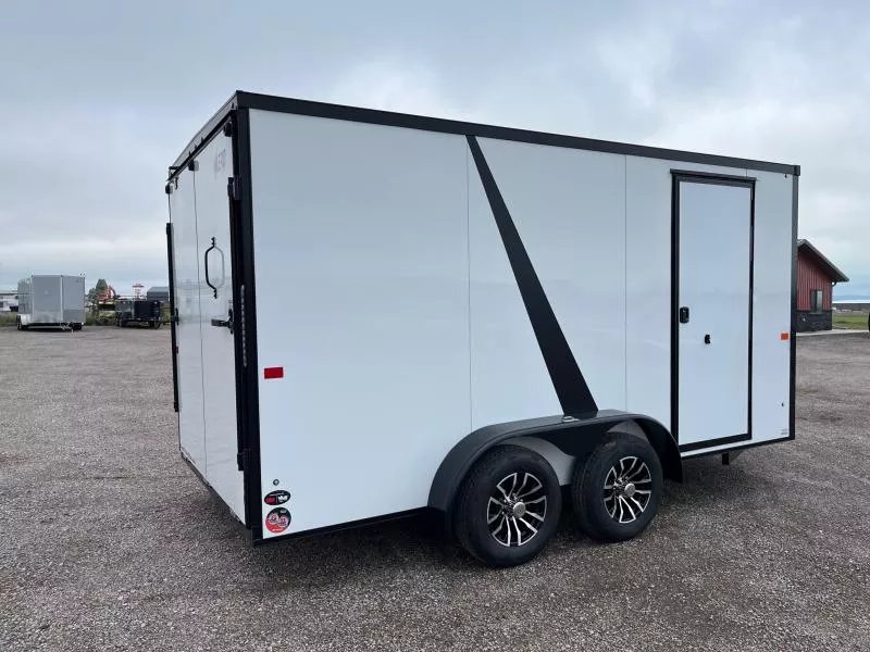 x AERO Enclosed Cargo
