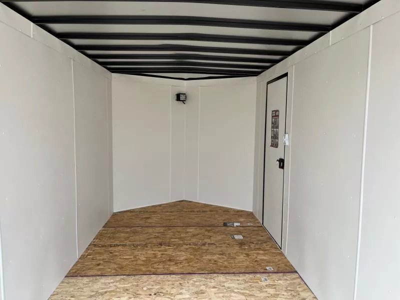 x AERO Enclosed Cargo