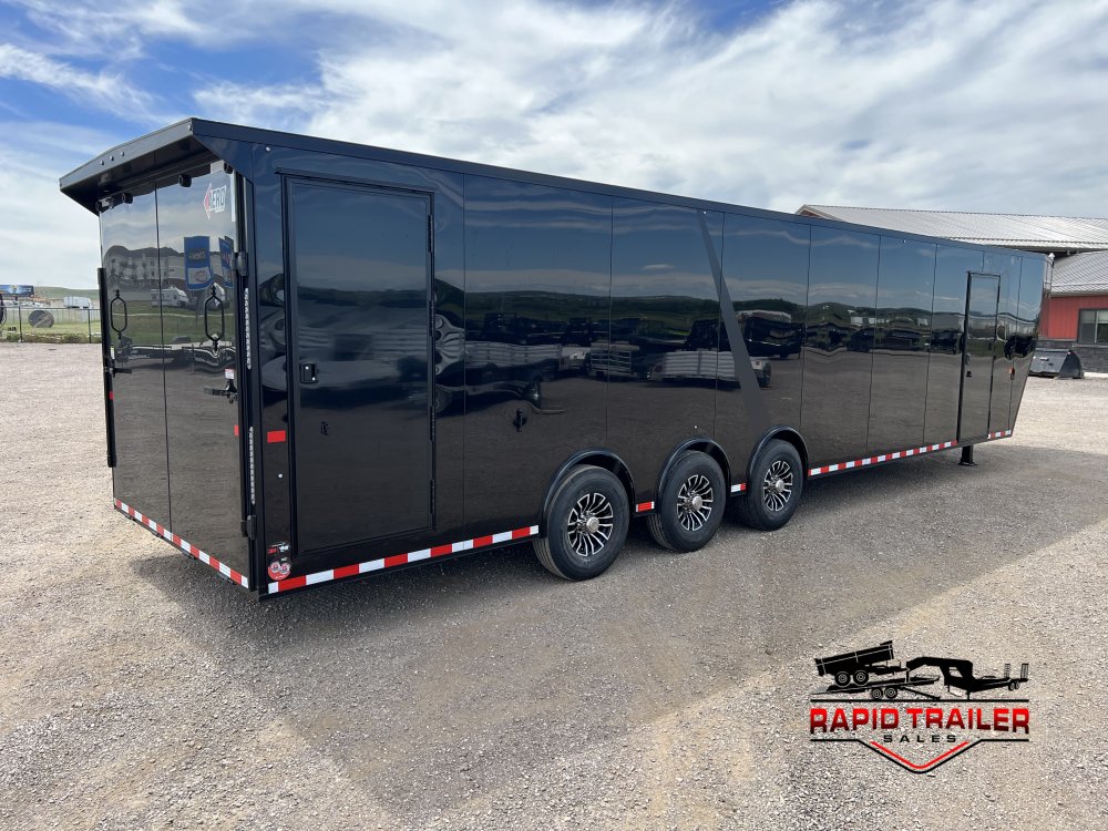 8' 6"x40' AERO Enclosed Cargo