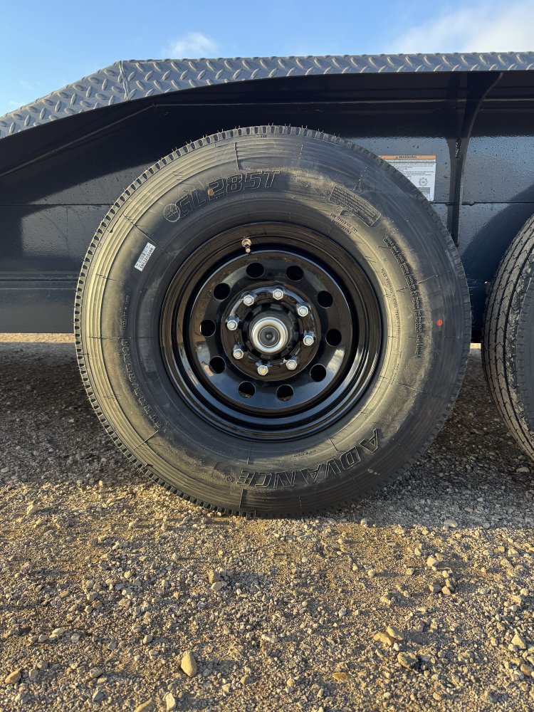 102"x36' Lamar Equipment