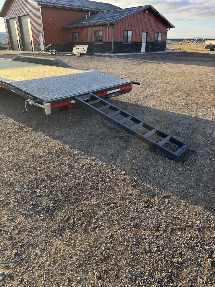 102"x40' Lamar Equipment