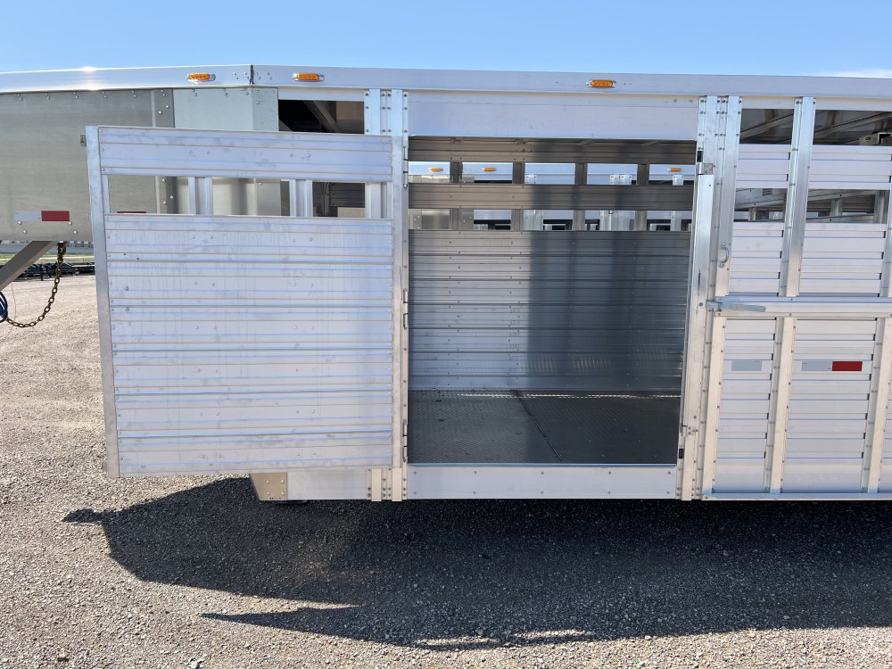 90"x30' Duralite Livestock