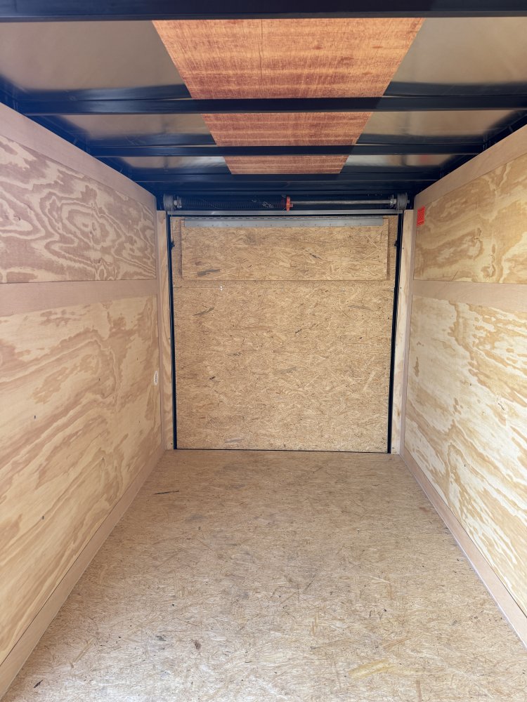 6'x12' Cross Enclosed Cargo