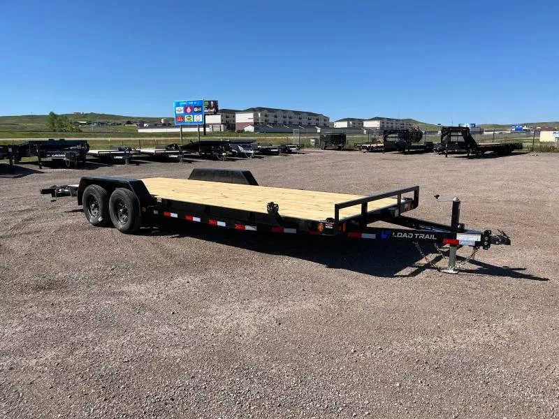 x Load Trail Equipment
