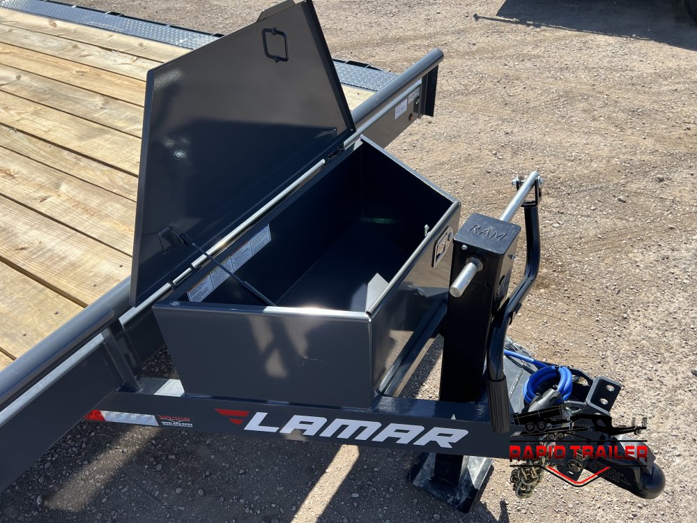 102"x22' Lamar Trailers Equipment