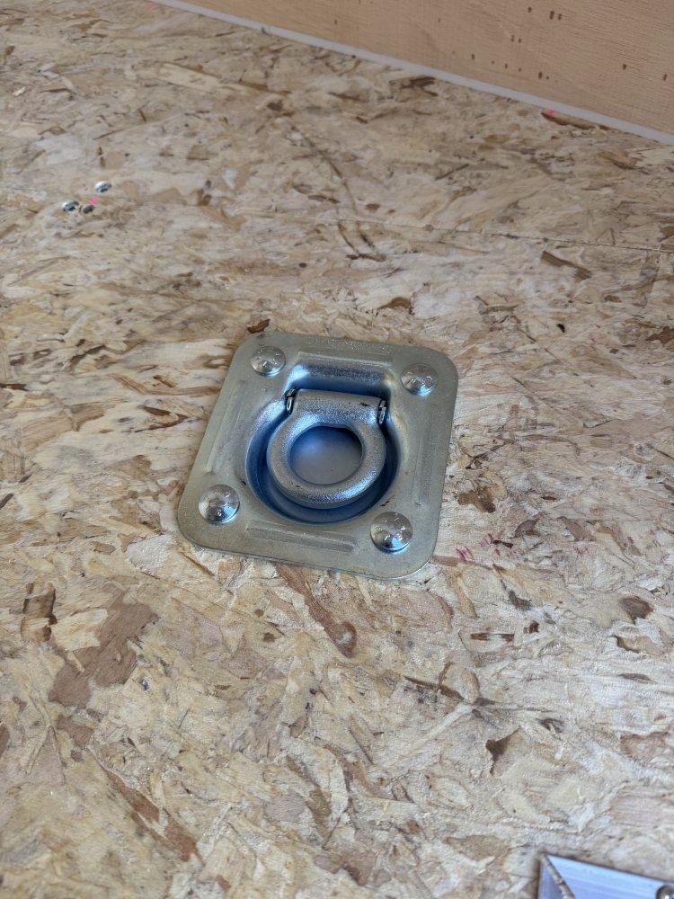 8.5'x16' Cross Enclosed Cargo