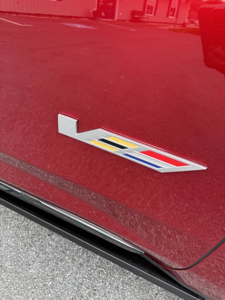 1x1 Cadillac SUV