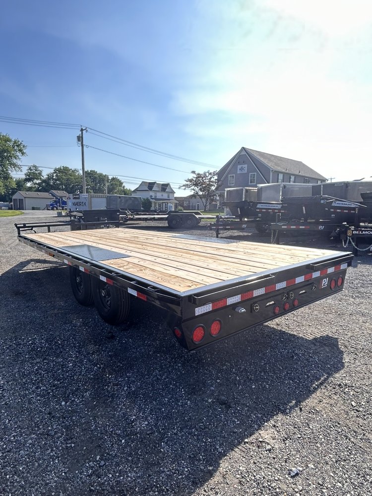 8.5x20 PJ Trailers Deckover
