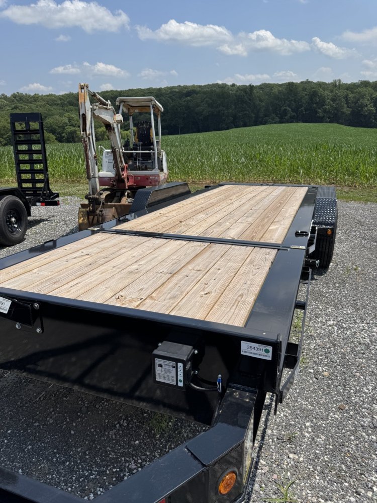 7x22 Load Trail Tilt Deck