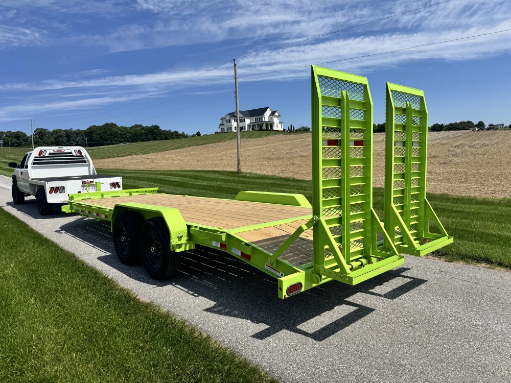 7x22 PJ Trailers Equipment