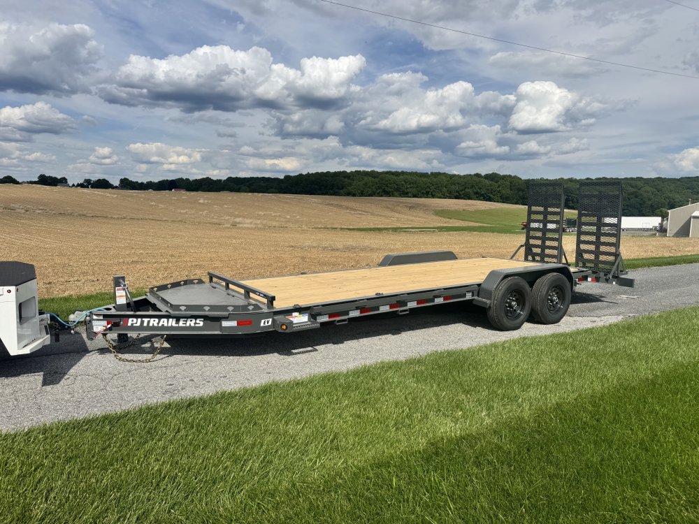 7x20 PJ Trailers Equipment