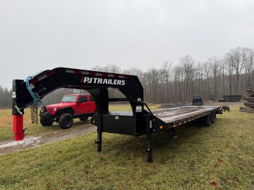 8.5x32 PJ Trailers Gooseneck