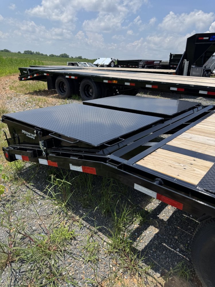 8.5x25 PJ Trailers Gooseneck