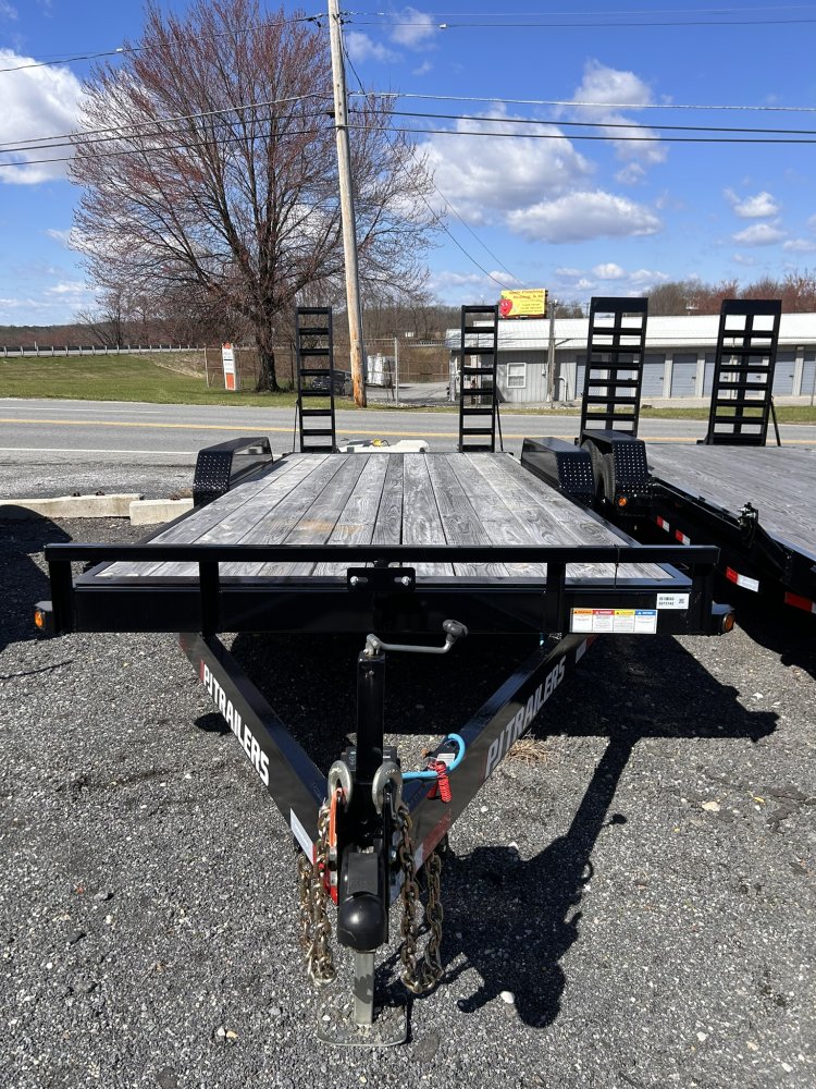 7x20 PJ Trailers Equipment