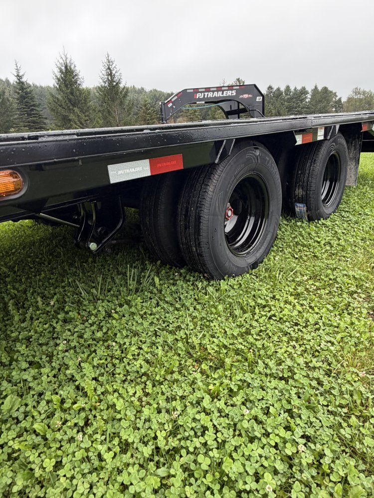 8.5'x28' PJ Trailers Gooseneck - photo 6