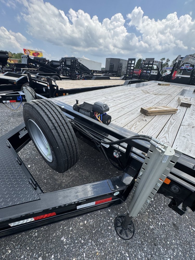 8.5x24 Load Trail Car Hauler