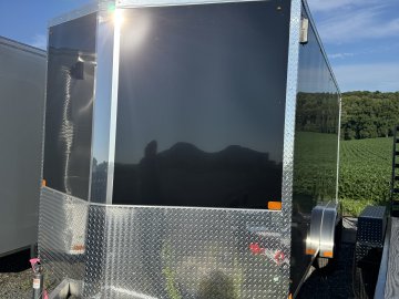 7.5x16 Nitro Enclosed Cargo