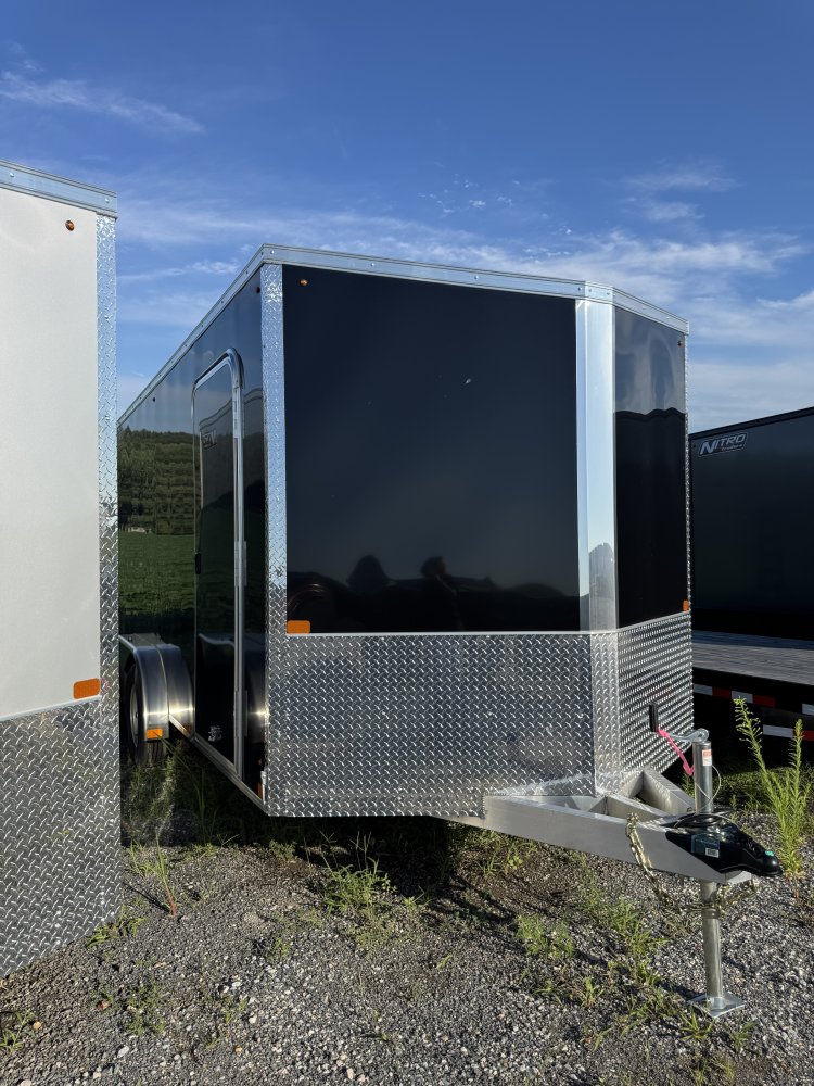 7.5x16 Nitro Enclosed Cargo