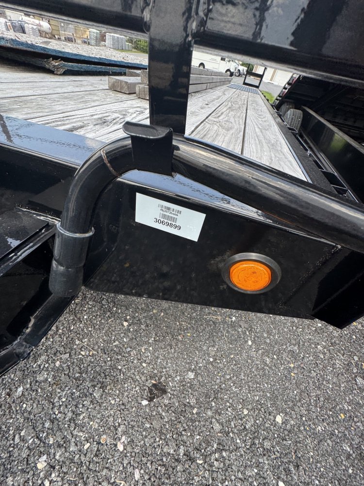 7x20 PJ Trailers Deckover