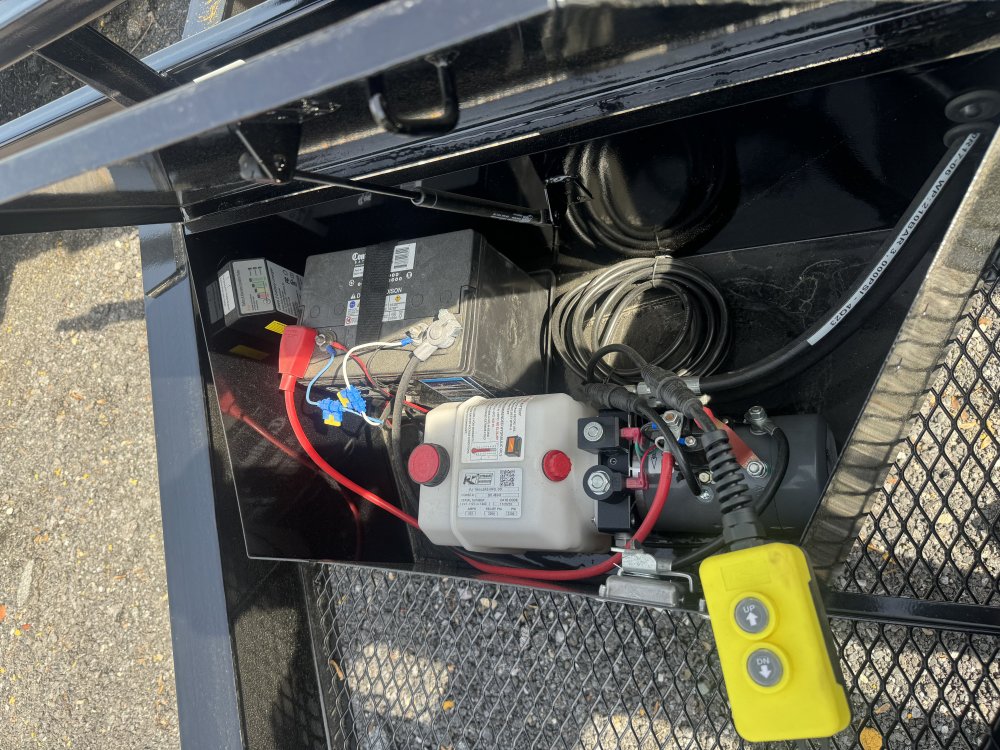 8.5x22 PJ Trailers Tilt Deck