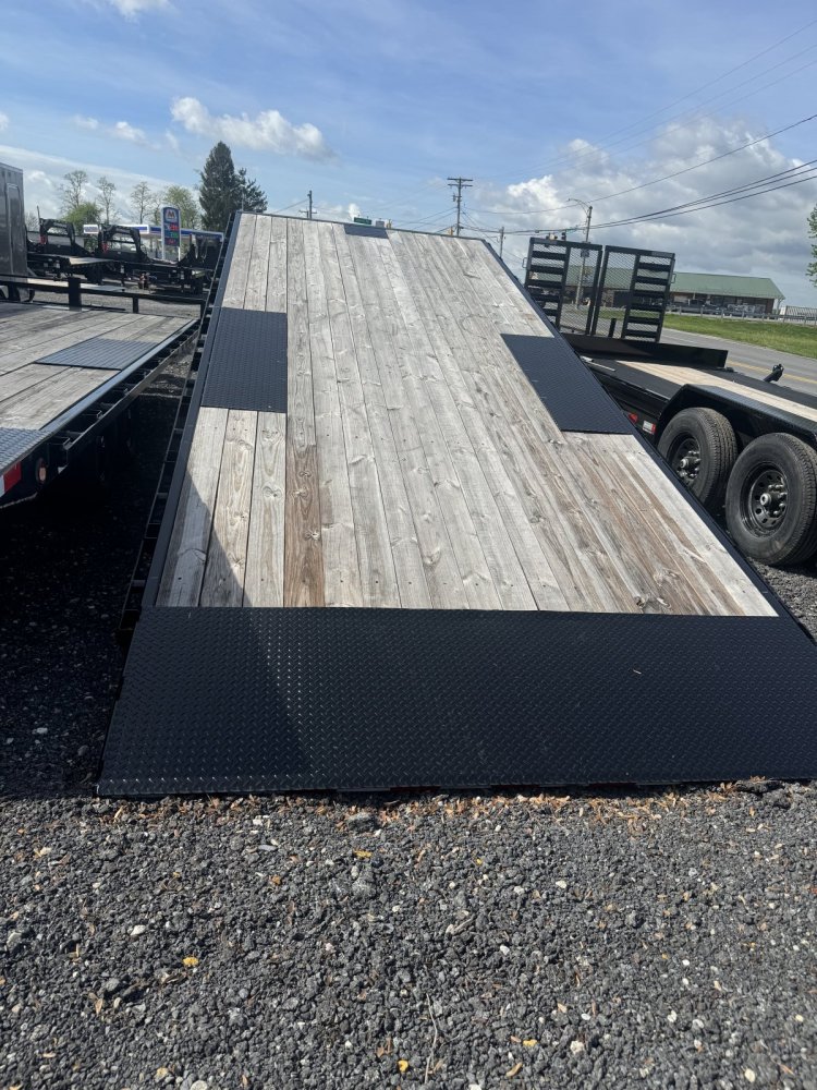 8.5x22 PJ Trailers Tilt Deck