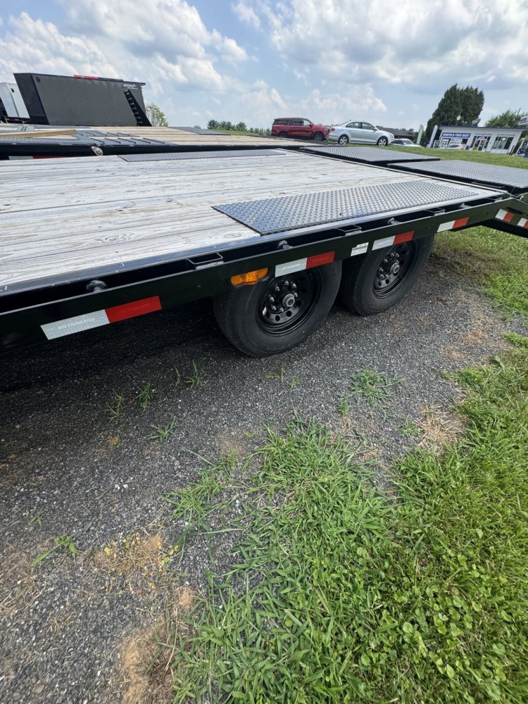 8.5x20 PJ Trailers Deckover