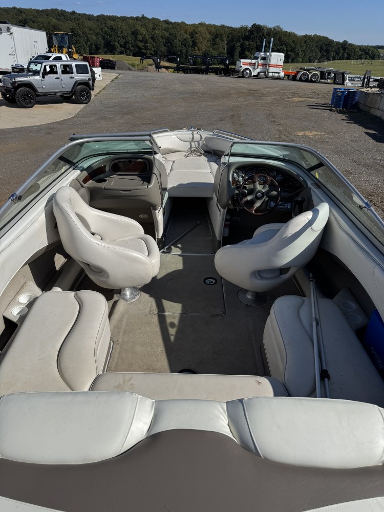 2003 Crownline BOAT