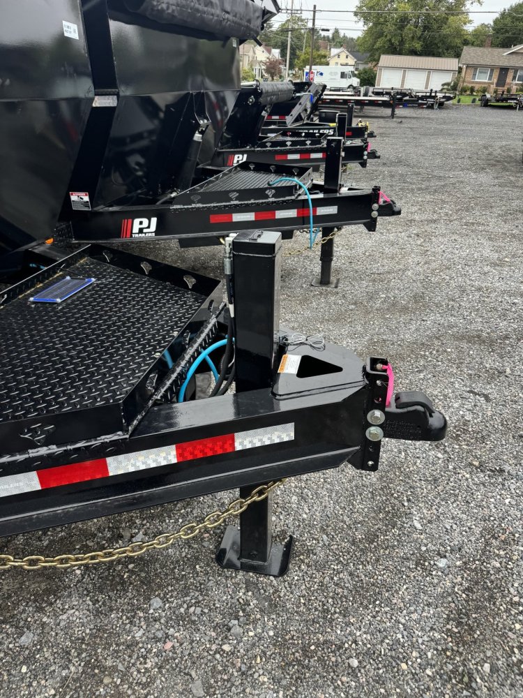 7x14 PJ Trailers Dump Trailer